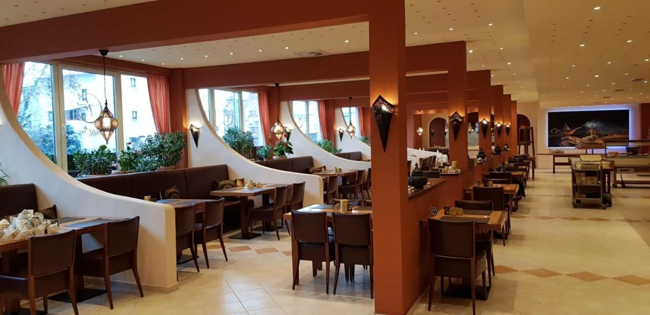 Hotel Imota นอยวิท ภายนอก รูปภาพ