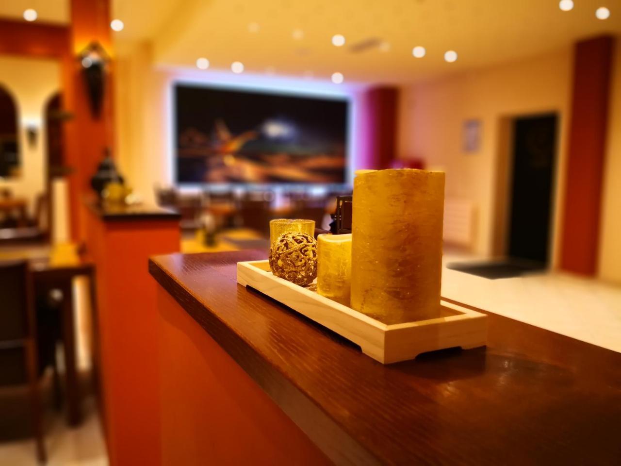 Hotel Imota นอยวิท ภายนอก รูปภาพ